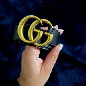GUCCI DOUBLE G BELT.